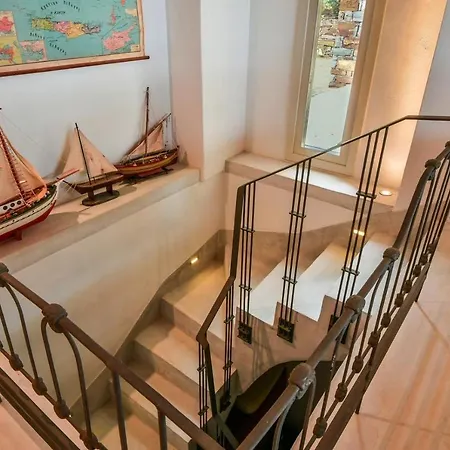 Villa Otzias Holiday home